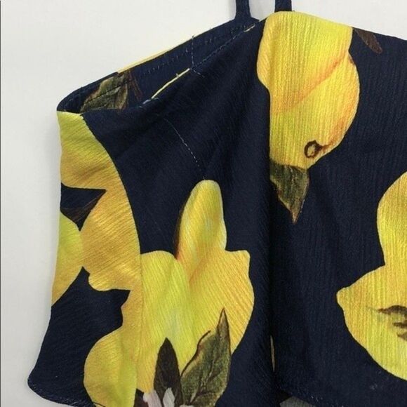 L’Atiste Lemon Flutter Cropped Zipper Camisole 20A - Picture 6 of 8